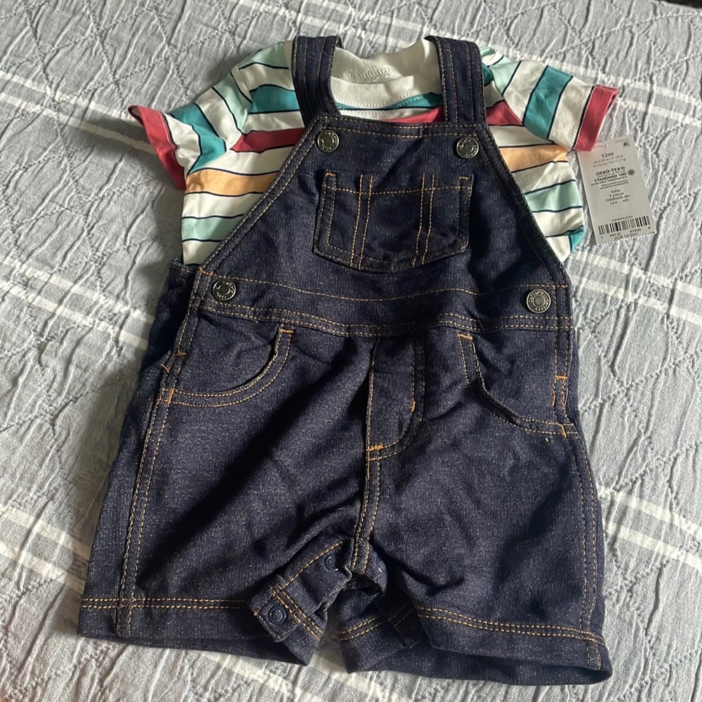 Adorable baby overall set